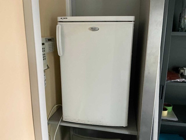 Kantoormeubilair in unit 20 - afbeelding 5 van  21