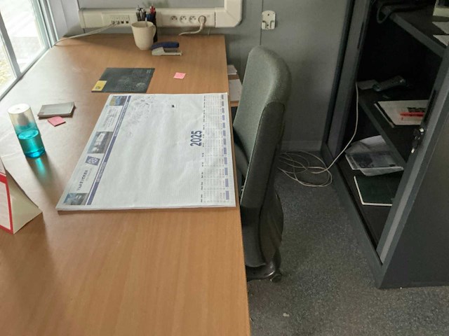 Kantoormeubilair in unit 20 - afbeelding 8 van  21