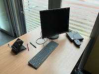 Kantoormeubilair in unit 20 - afbeelding 15 van  21