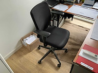 Kantoormeubilair in unit 604 - afbeelding 8 van  17