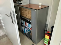 Kantoormeubilair in unit 605 - afbeelding 10 van  15