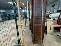 Kapstok en staanlamp - afbeelding 1 van  2