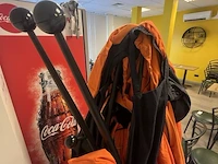 Kapstok met take away werkkledij - afbeelding 4 van  8