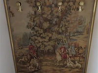 Kapstok met wandtapijt - afbeelding 1 van  4