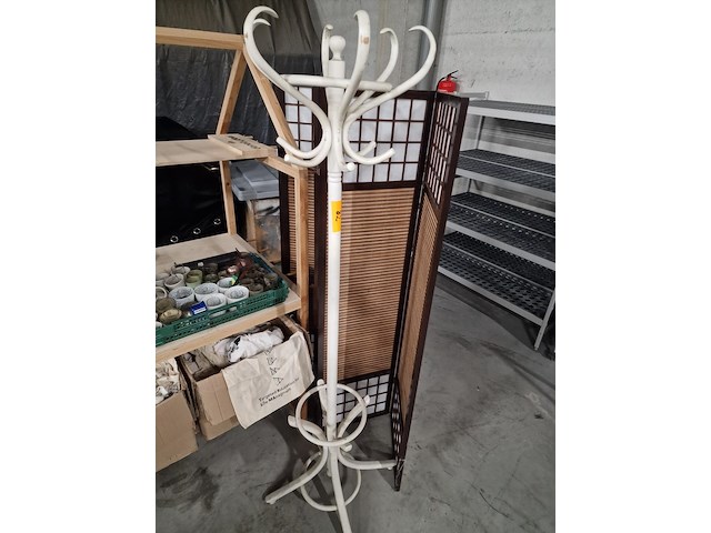 Kapstok, schermen, decoratie allerhande - afbeelding 2 van  8