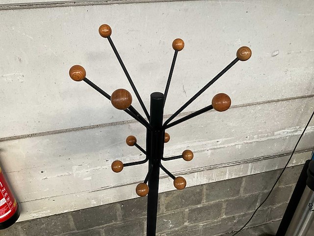 Kapstok zwart/hout 175 cm - afbeelding 4 van  5