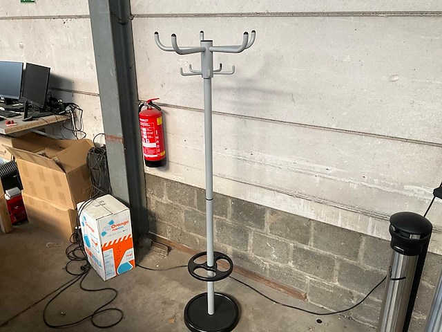 Kapstok zwart/lichtgrijs 175 cm - afbeelding 1 van  4