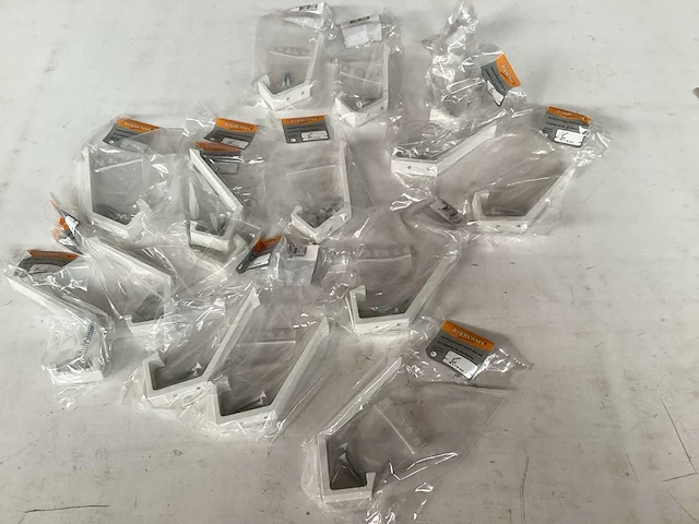 Kapstokhaak, wit, aluminium (15x) - afbeelding 2 van  3