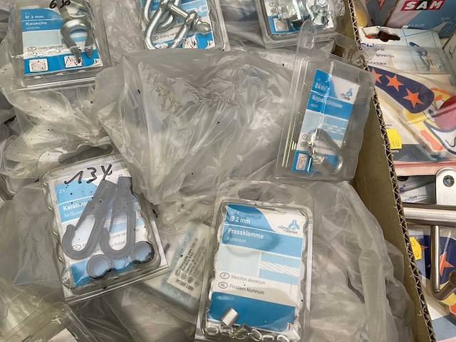 Kapstokken en bevestigingsmaterialen - afbeelding 9 van  13