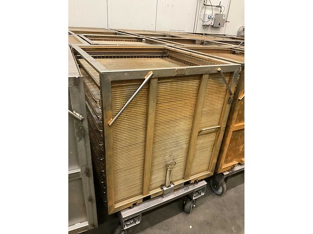 Kar met 10 leggers (5x) voor barriquand autoclaven - afbeelding 5 van  15