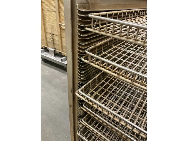 Kar met 10 leggers (5x) voor barriquand autoclaven - afbeelding 14 van  21