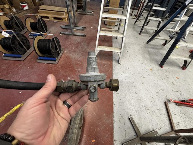 Kar met warmhoudlamp - afbeelding 3 van  3