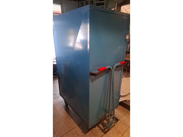 Kar - afbeelding 2 van  2