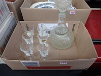 Karaf + 6 borrelglazen - afbeelding 1 van  1