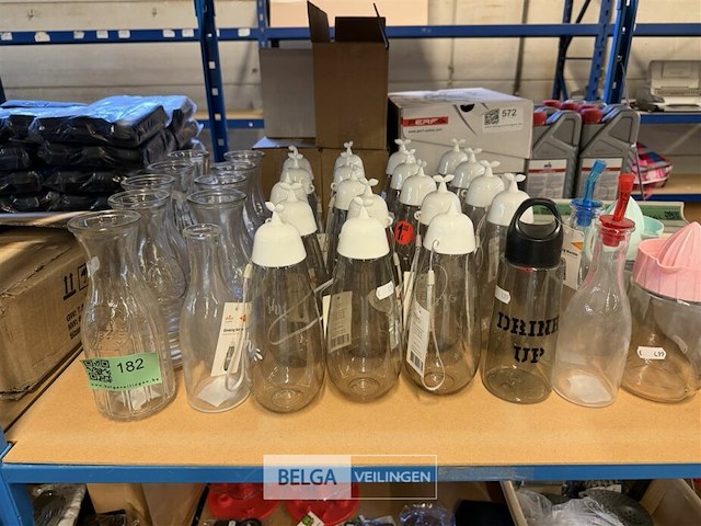 Karaffen en drinkbekers - afbeelding 2 van  6