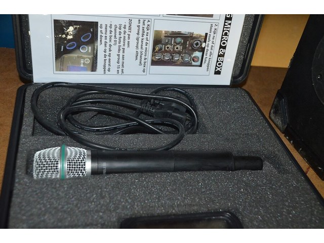 Karaokeset dynasty 1000da met speaker en microfoon - afbeelding 7 van  7