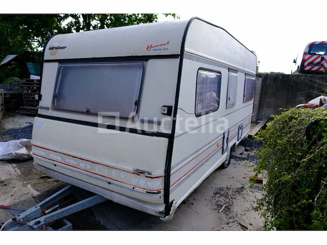 Karavaan en inhoud (in beslag genomen onderweg) burstner city (vin: wbu4305tsn2133920) - afbeelding 2 van  26
