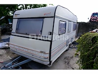 Karavaan en inhoud (in beslag genomen onderweg) burstner city (vin: wbu4305tsn2133920) - afbeelding 2 van  26