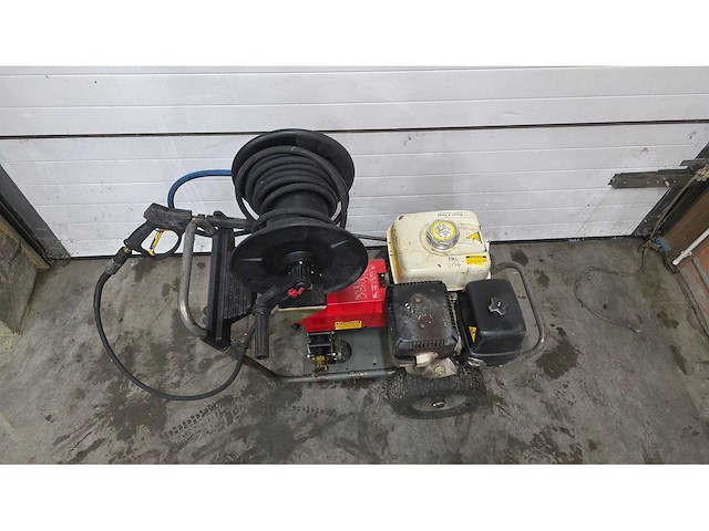 Karcher - hd1050b - hogedrukreiniger - afbeelding 3 van  4