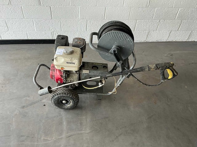 Kärcher 1050b hogedrukreiniger - afbeelding 1 van  5