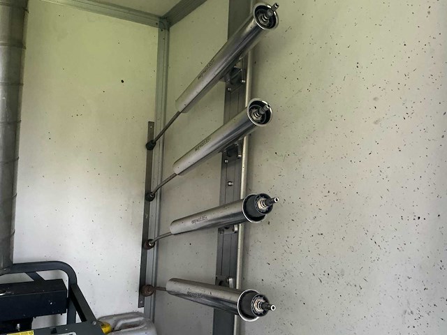 Karcher 2022 hapert aanhangwagen met 2 kärcher proffesionele reinigingsinstallatie - afbeelding 9 van  28