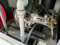 Karcher 2022 hapert aanhangwagen met 2 kärcher proffesionele reinigingsinstallatie - afbeelding 11 van  28