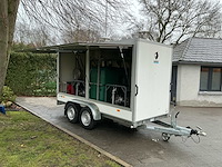 Karcher 2022 hapert aanhangwagen met 2 kärcher proffesionele reinigingsinstallatie