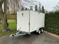 Karcher 2022 hapert aanhangwagen met 2 kärcher proffesionele reinigingsinstallatie - afbeelding 23 van  28