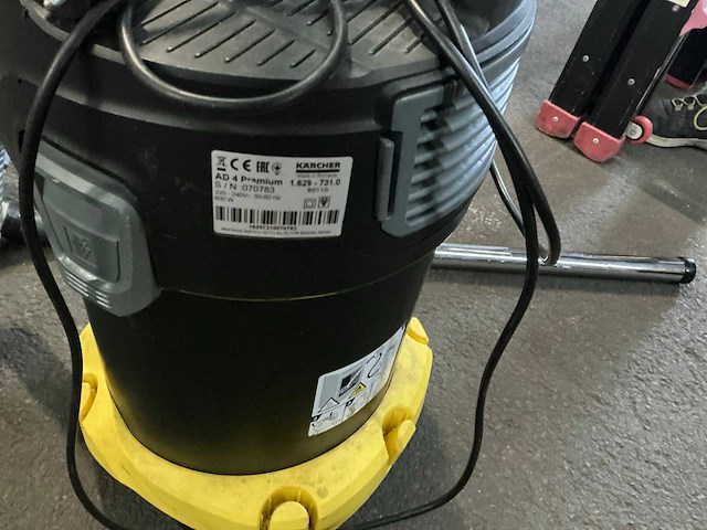 Kärcher ad 4 premium industriële stofzuiger - afbeelding 3 van  3