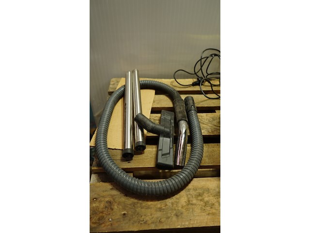 Kärcher as- en droogstofzuiger - afbeelding 4 van  7