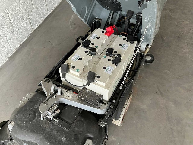 Kärcher b60 w bp schrobzuigmachine - afbeelding 2 van  12