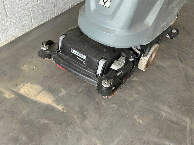 Kärcher b60 w bp schrobzuigmachine - afbeelding 7 van  12