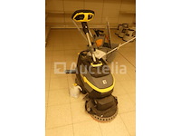 Karcher bd 38/12 c vloerwasmachine + accessoires - afbeelding 2 van  9