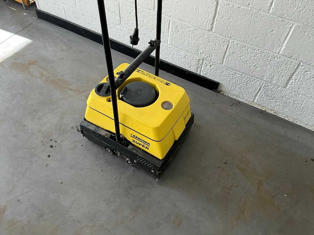 Kärcher br400 vloerreiniger - afbeelding 3 van  5