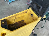 Kärcher br530 bp zelfrijdende schrobmachine - kuismachine - afbeelding 2 van  2