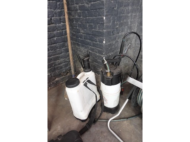 Karcher, gardena & 2x spoeier - afbeelding 2 van  7