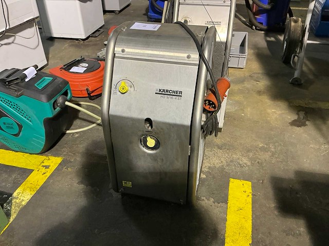 Kärcher hd 9/16-4 st hogedrukreiniger - afbeelding 1 van  3