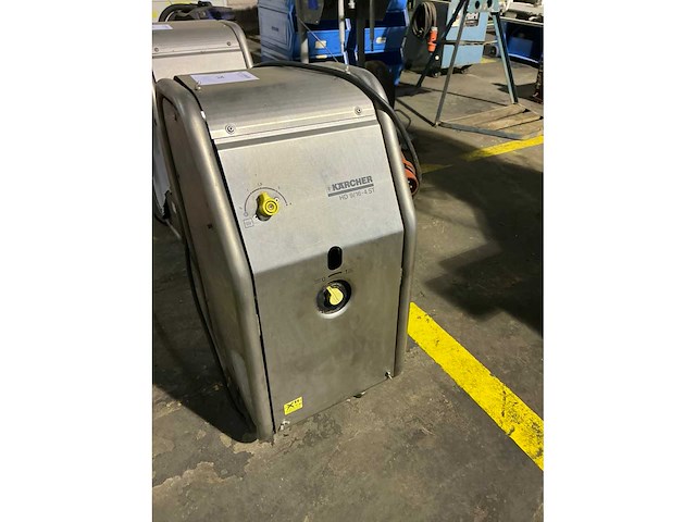 Kärcher hd 9/16-4 st hogedrukreiniger - afbeelding 2 van  3