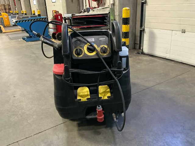 Karcher hds 10/20-4m hogedrukreiniger - afbeelding 2 van  3