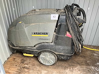 Kärcher hds 8/18-4m hogedrukreiniger - afbeelding 1 van  5