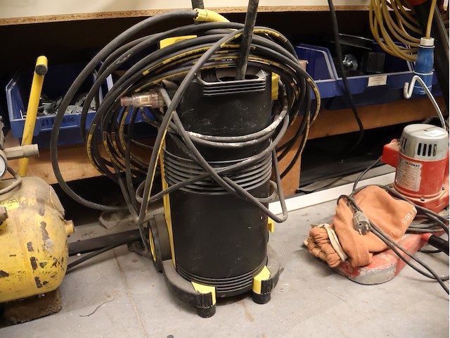 Karcher hogedrukreiniger - afbeelding 3 van  3