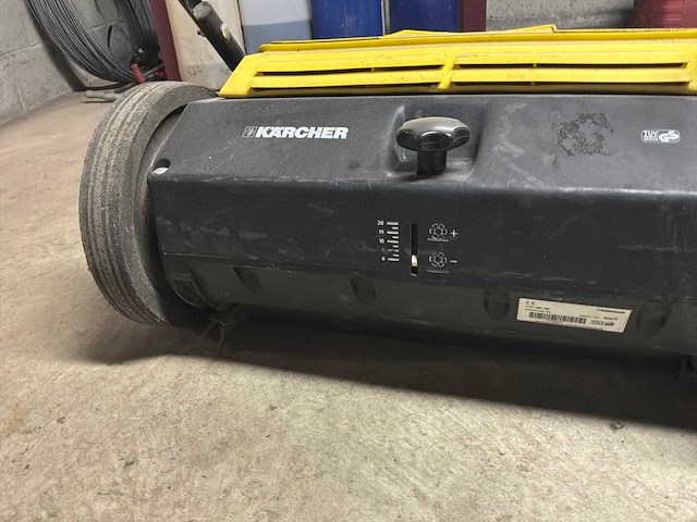 Kärcher km 700 s straatveegmachine - afbeelding 4 van  5