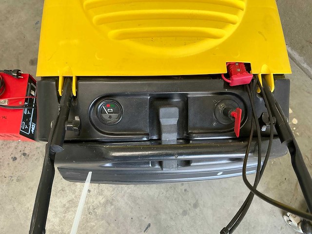 Kärcher ksm750 bat veegmachine - afbeelding 5 van  8