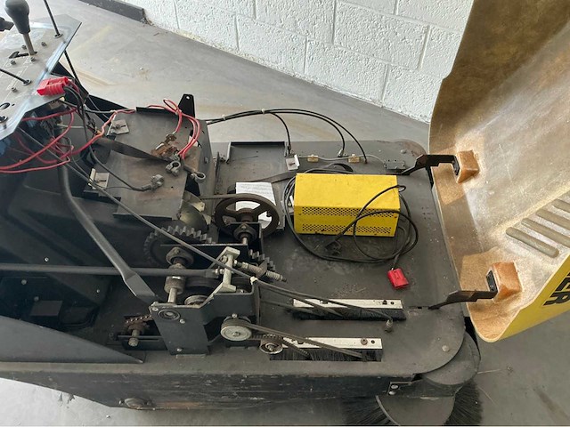 Kärcher ksm950 bat veegmachine - afbeelding 5 van  9