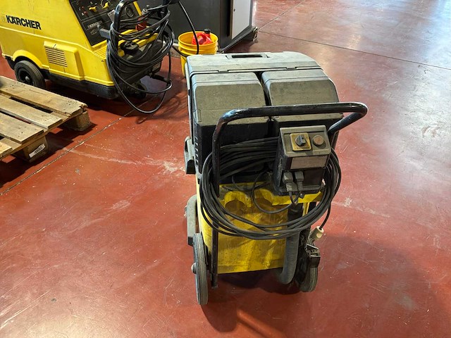Karcher nt602 eco industriële stofzuiger - afbeelding 2 van  2