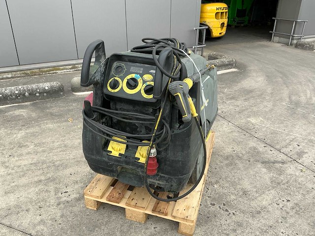Kärcher professional hds 8/18-4 m hogedrukreiniger - afbeelding 4 van  6
