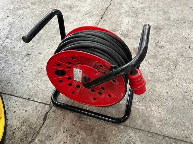 Kärcher professional hds 8/18-4 m hogedrukreiniger - afbeelding 13 van  13