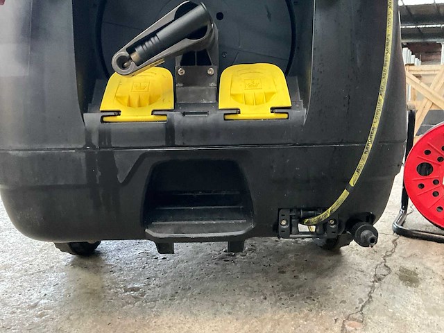 Kärcher professional hds 8/18-4 m hogedrukreiniger - afbeelding 3 van  13