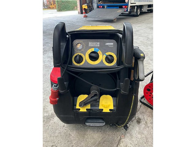 Kärcher professional hds 8/18-4 m hogedrukreiniger - afbeelding 9 van  13