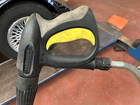 Kärcher spuit met waterdarm op haspel - afbeelding 3 van  5